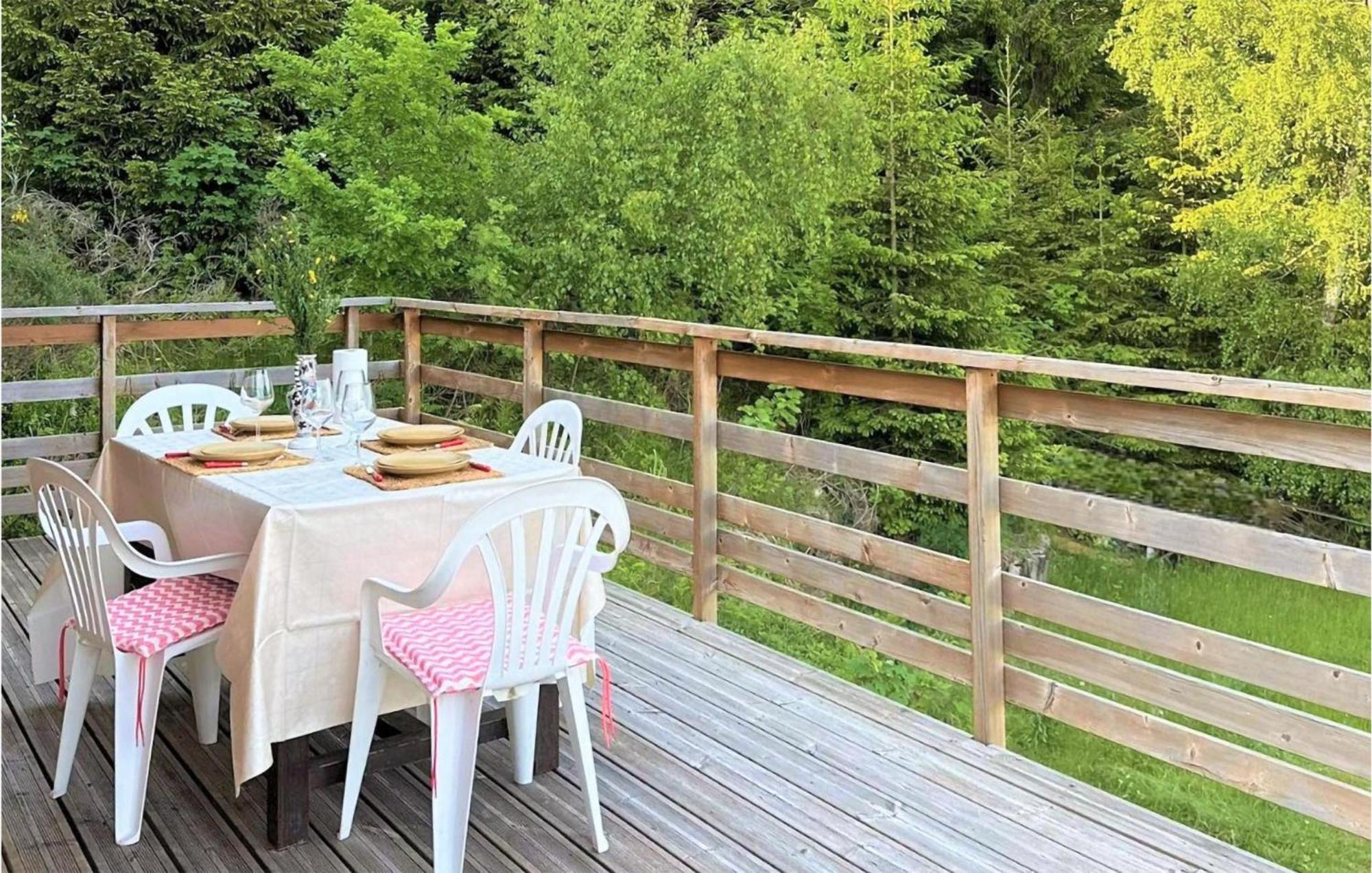 Gorgeous Apartment In Gerardmer With Kitchen מראה חיצוני תמונה
